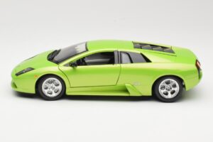 Lamborghini Murcielago Verde Bburago 1:18 3316-M1 Metal - imagem 4 de 8