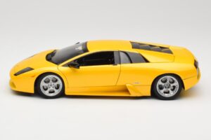 Lamborghini Murcielago LP640 Giallo Orion AUTOart 1:18 74511 Metal - imagem 4 de 8