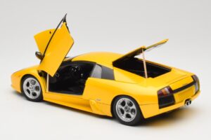 Lamborghini Murcielago LP640 Giallo Orion AUTOart 1:18 74511 Metal - imagem 5 de 8