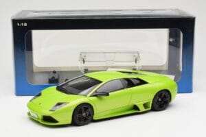 Lamborghini Murcielago LP640 Ithaca Verde Metallic AUTOart 1:18 74624 Metal - imagem 8 de 8