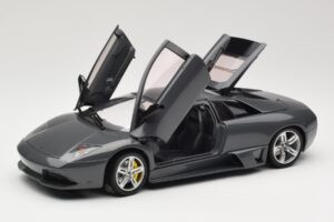 Lamborghini Murcielago LP640 Cinzento Norev 1:18 187949 Metal - imagem 2 de 8