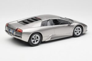 Lamborghini Murcielago Prata Maisto 1:18 7450257 Metal - imagem 3 de 8