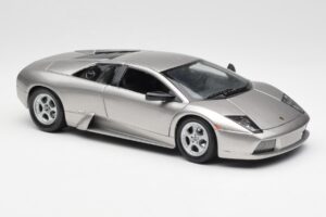 Lamborghini Murcielago Prata Maisto 1:18 7450257 Metal - imagem 6 de 8