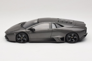 Lamborghini Reventon Matte Grey AUTOart 1:18 74591 Metal - imagem 4 de 8