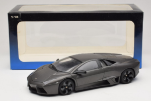 Lamborghini Reventon Matte Grey AUTOart 1:18 74591 Metal - imagem 8 de 8
