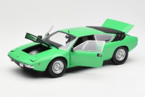 Lamborghini Urraco P250 Verde Claro Kyosho 1:18 08441G Metal - imagem 2 de 8