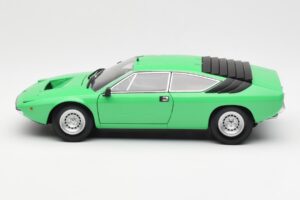 Lamborghini Urraco P250 Verde Claro Kyosho 1:18 08441G Metal - imagem 4 de 8