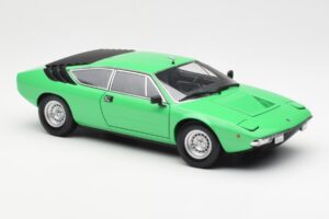 Lamborghini Urraco P250 Verde Claro Kyosho 1:18 08441G Metal - imagem 6 de 8