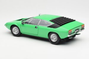 Lamborghini Urraco P250 Verde Claro Kyosho 1:18 08441G Metal - imagem 7 de 8