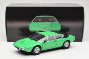 Lamborghini Urraco P250 Verde Claro Kyosho 1:18 08441G Metal - imagem 8 de 8