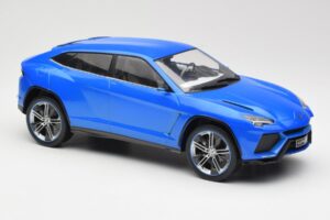 Lamborghini Urus Concept Blue Metallic MCG 1:18 MCG18020 Metal - imagem 4 de 6