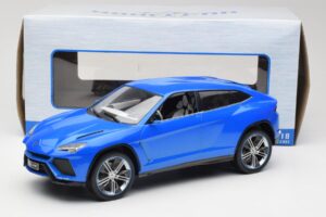 Lamborghini Urus Concept Blue Metallic MCG 1:18 MCG18020 Metal - imagem 6 de 6
