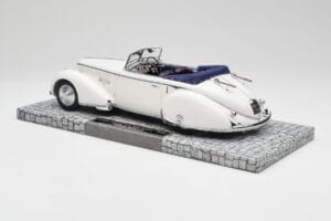 Lancia Astura Tipo 233 Corto Branco Minichamps 1:18 107125330 Resina - imagem 5 de 6