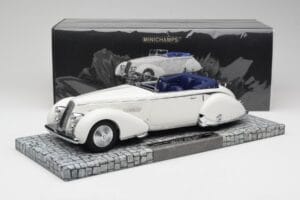 Lancia Astura Tipo 233 Corto Branco Minichamps 1:18 107125330 Resina - imagem 6 de 6