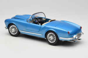 Lancia Aurelia B24 Spider Azul Bburago 1:18 3010-M1 Metal - imagem 7 de 8