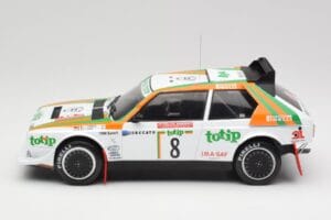 Lancia Delta S4 #8 D. Cerrato / G. Cerri Rally San Remo 1986 IXO 1:18 18RMC133 Metal - imagem 3 de 6