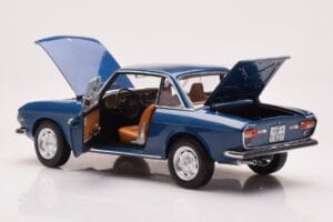 Lancia Fulvia 3 Azul Edição Limitada Norev 1:18 187980 Metal - imagem 5 de 7