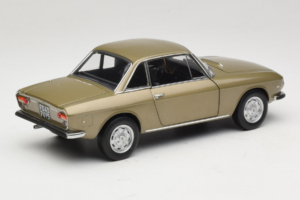 Lancia Fulvia Coupe Bronze Longchamps Norev 1:18 187985 Metal - imagem 3 de 8