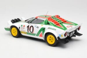 Lancia Stratos #10 S. Munari / S. Maiga Winners Rally Monte Carlo 1976 Minichamps 1:18 155761710 Metal - imagem 5 de 6