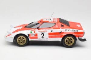 Lancia Stratos HF #2 J-B. Andruet / Biche Winners Tour de Corse 1974 Minichamps 1:18 155741702 Metal - imagem 3 de 6