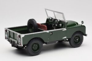 Land Rover 88 Series 1 Open Top Verde Escuro MCG 1:18 MCG18367 Metal - imagem 3 de 6