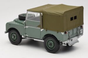 Land Rover 88 Series I Verde Minichamps 1:18 150168900 Metal - imagem 7 de 8