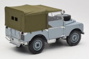 Land Rover 88 Series I Cinzento Minichamps 1:18 150168904 Metal - imagem 3 de 8