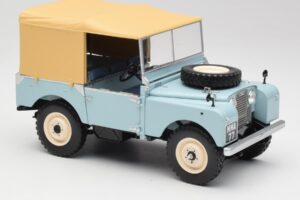 Land Rover 88 Series I RAF Blue Minichamps 1:18 150168908 Metal - imagem 6 de 8