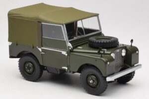 Land Rover 88 Series I Matt Green Minichamps 1:18 150168909 Metal - imagem 6 de 8