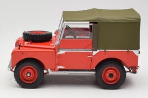 Land Rover 88 Series I Vermelho Minichamps 1:18 150168910 Metal - imagem 4 de 8