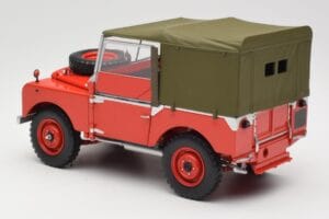 Land Rover 88 Series I Vermelho Minichamps 1:18 150168910 Metal - imagem 7 de 8