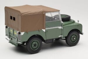 Land Rover Series 1 88 Verde Minichamps 1:18 150168912 Metal - imagem 3 de 8