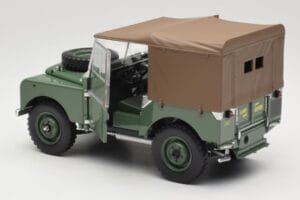 Land Rover Series 1 88 Verde Minichamps 1:18 150168912 Metal - imagem 5 de 8