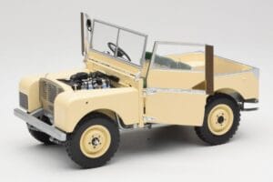 Land Rover Series I 88 Sand Bege Mate Minichamps 1:18 150168905 Metal - imagem 2 de 8
