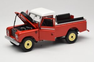 Land Rover Series I 109 Pickup Vermelho Eagle Collectibles 1:18 440500 Metal - imagem 2 de 8