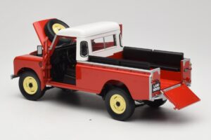 Land Rover Series I 109 Pickup Vermelho Eagle Collectibles 1:18 440500 Metal - imagem 5 de 8