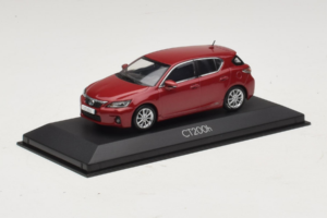 Lexus CT200h Vermelho Minichamps 1:43 LEXUS002 Metal - imagem 2 de 4