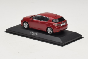 Lexus CT200h Vermelho Minichamps 1:43 LEXUS002 Metal - imagem 3 de 4