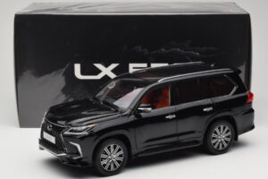 Lexus LX570 J200 Preto LCD 1:18 LCD18010-BL Metal - imagem 8 de 8