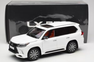 Lexus LX570 J200 Branco LCD 1:18 LCD18010-WH Metal - imagem 8 de 8