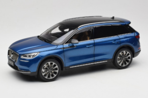 Lincoln Corsair Azul OEM 1:18 LINCOLN001 Metal