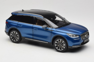 Lincoln Corsair Azul OEM 1:18 LINCOLN001 Metal - imagem 6 de 8