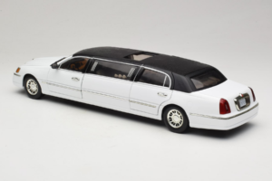 Lincoln Limousine Branco Sun Star 1:18 1260 Metal - imagem 7 de 8