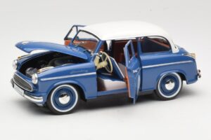 Lloyd Alexander TS #234 Azul Revell 1:18 08463 Metal - imagem 2 de 8