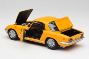 Lotus Elan S/E Racing Amarelo AUTOart 1:18 75352 Metal - imagem 5 de 8