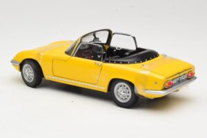 Lotus Elan S3 Cabriolet Amarelo Sun Star 1:18 4052 Metal - imagem 5 de 6