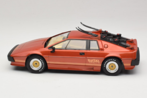 Lotus Esprit Turbo Laranja 007 For Your Eyes Only KK-Scale 1:18 KKDC181192 Metal - imagem 3 de 6