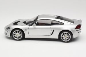Lotus Europa S Prata AUTOart 1:18 75366 Metal - imagem 4 de 8