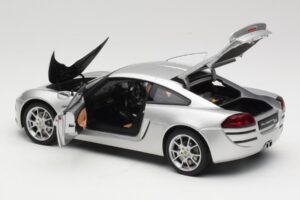 Lotus Europa S Prata AUTOart 1:18 75366 Metal - imagem 5 de 8