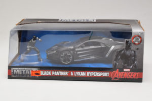 Lykan HyperSport Black Panther Com Figura Metals Diecast 1:24 99723 Metal